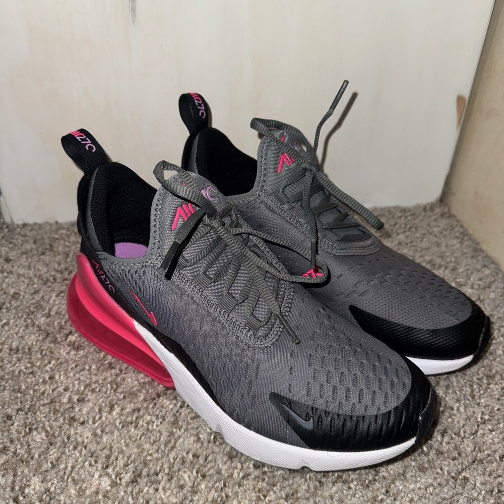 Women’s Nike Air 270 Shoes